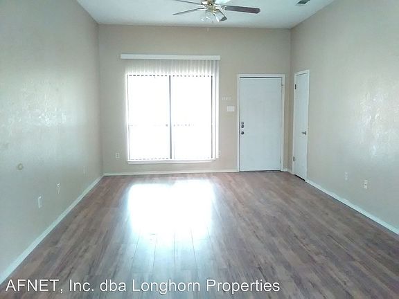 2nd image of 210 Bronc Dr