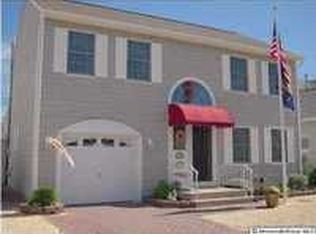 132 Marshmallow Rd, Lavallette, NJ 08735