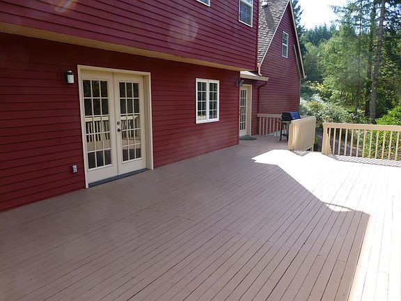 3rd image of 9407 NE 322nd St