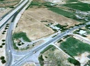 647 W Valley View Rd, Ashland, OR 97520