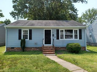 19 S Holly Ave, Sandston, VA 23075