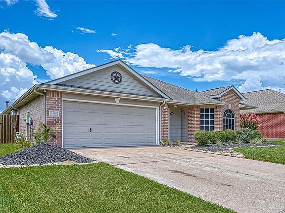 4th image of 3518 Pawnee Dr