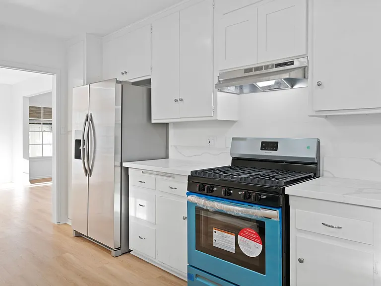 237 Belmont Avenue — Photo 8