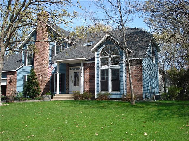 1st image of 12193 Lily St NW