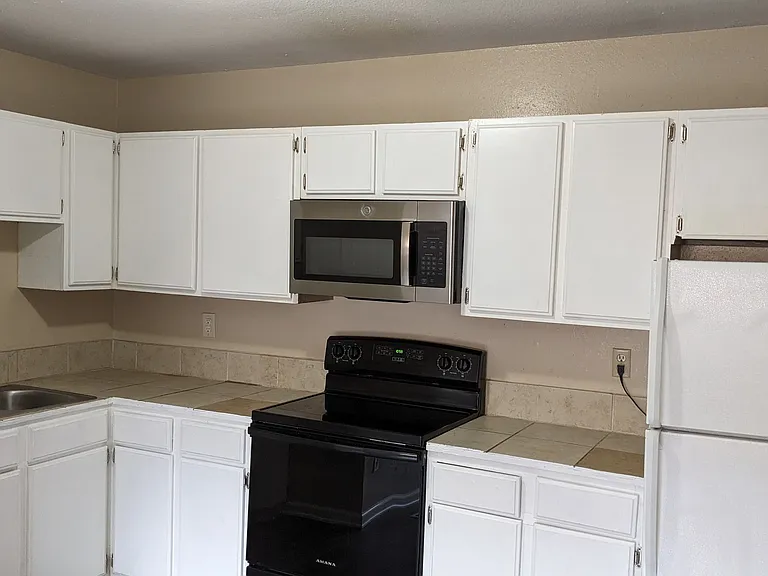 4332 Ericson Dr #3 — Photo 3