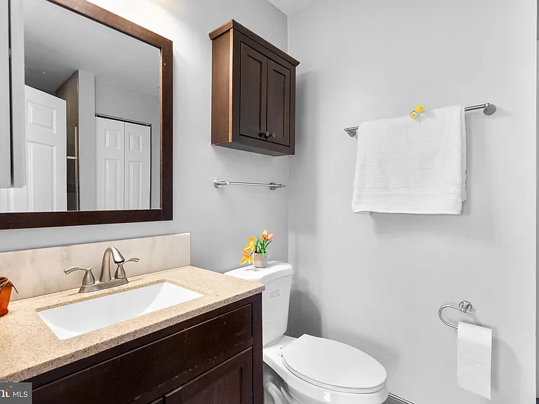 13304 Kilmarnock Way #4-A — Photo 25