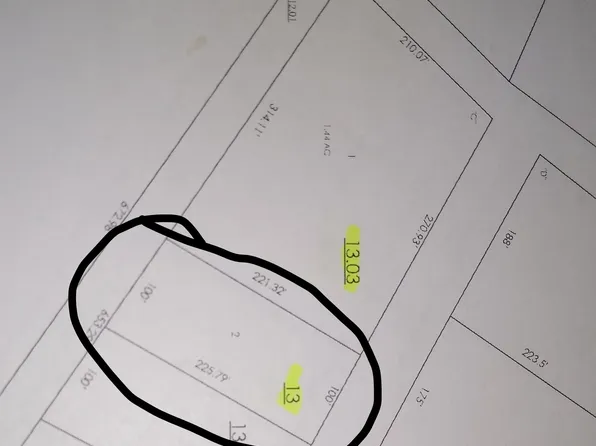 114 Durham Rd, Johnson City, TN 37615