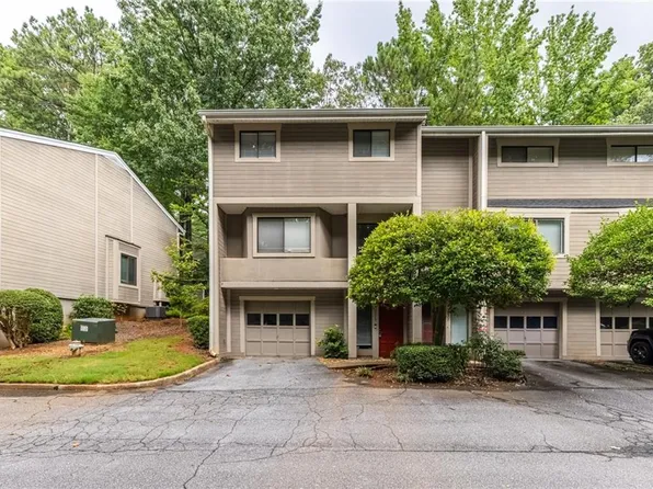 2875 Torreya Way SE, Marietta, GA 30067