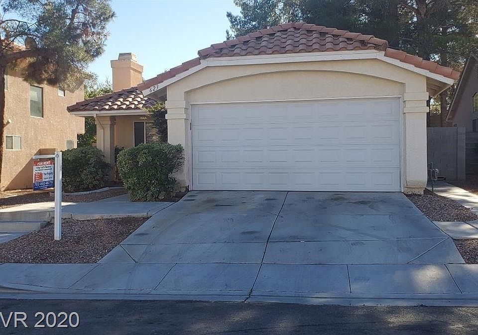 1st image of 623 Palmwood Ln