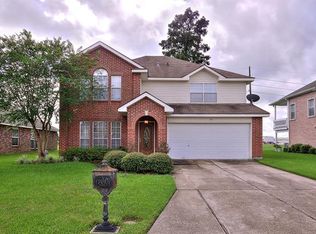 26 Lake Elizabeth Ct, Harvey, LA 70058