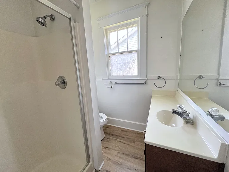 735 Prospect St — Photo 9
