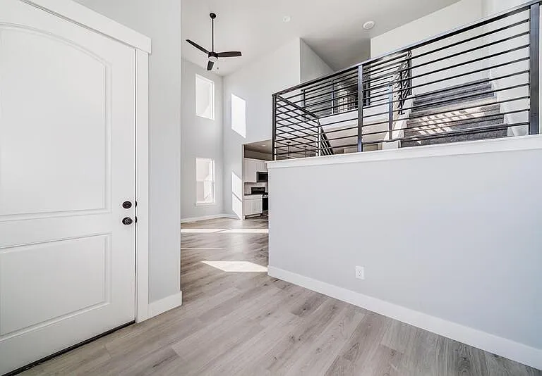 13893 S Little Ridge Ln #ACROSS FROM LAUNDRY — Photo 3
