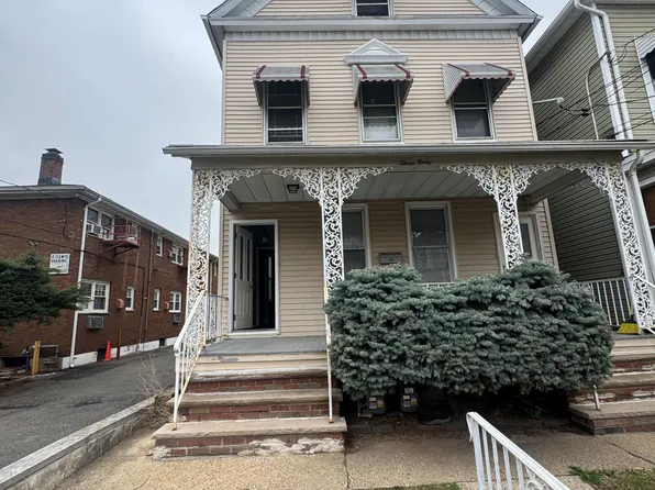 340 Washington Ave #A, Elizabeth, NJ 07202