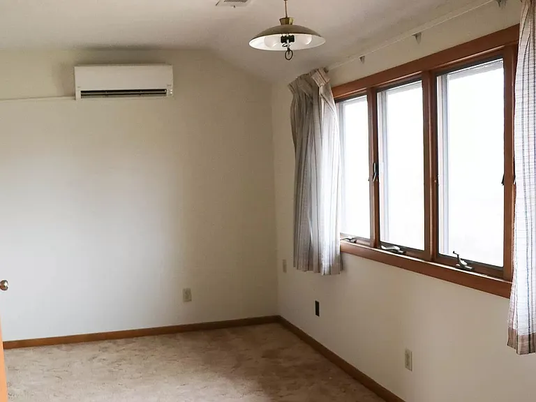 Second floor - East room