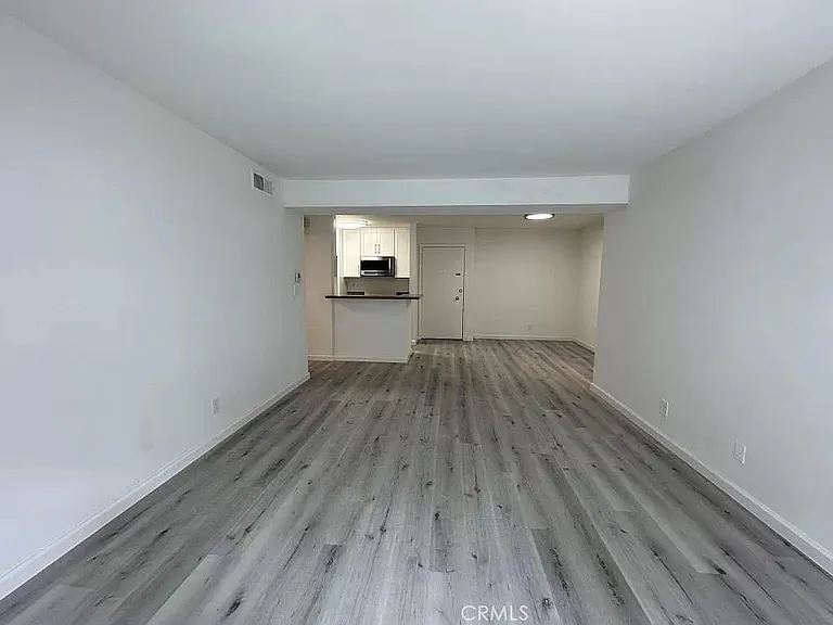 18620 Hatteras St #183 — Photo 11