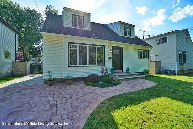 1st image of 52 Greaves Ave