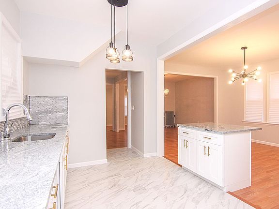5th image of 141 Brookdale Ave