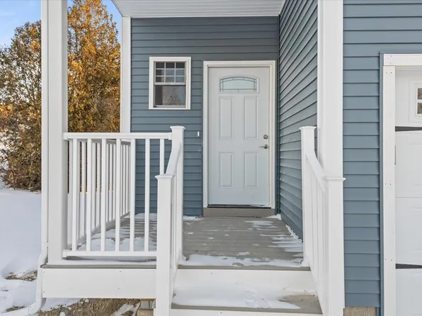 498 Fairfax Street #101, St. Albans City, VT 05478