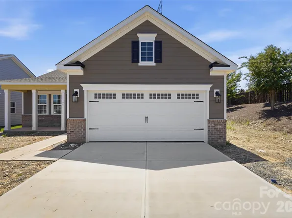 106 Northgate Blvd, Indian Trail, NC 28079