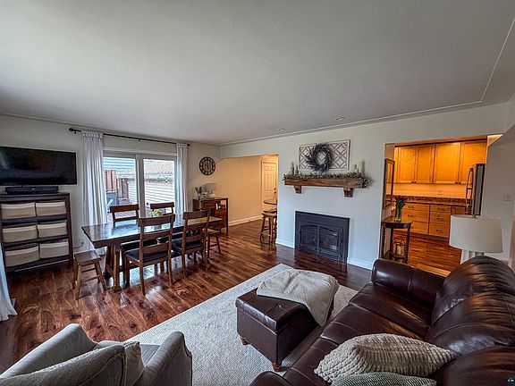 2nd image of 3704 Greysolon Rd