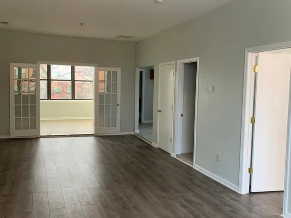 189 Hunterdon St Unit 3-R, Newark, NJ 07103