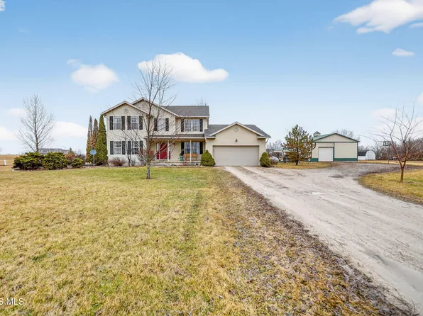 21906 Anderson Rd, Bowling Green, OH 43402