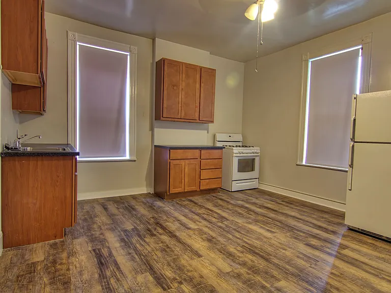 3432-34 Utah St — Photo 3