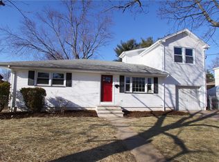 12 Lambert Ave, Edison, NJ 08817
