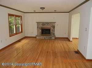 3rd image of 1116 Woodland Dr