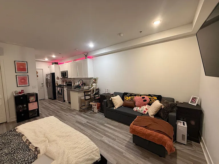 Modern New Luxury Temple Apartments — Photo 10