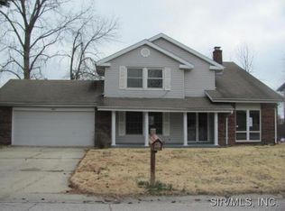 600 Traubel Dr, Fairview Heights, IL