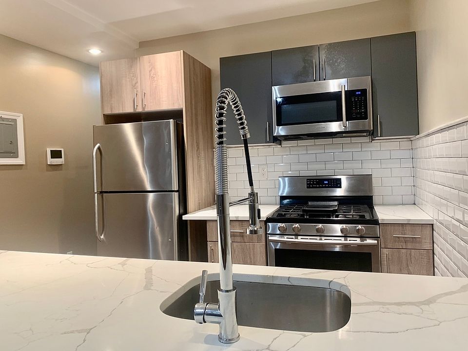 1st image of 731 Franklin Ave #2