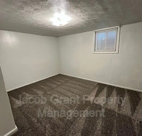 353 H St #3 — Photo 5