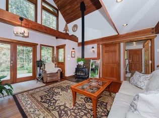2867 Lower Rd, Sunshine Coast, BC V0N2W4