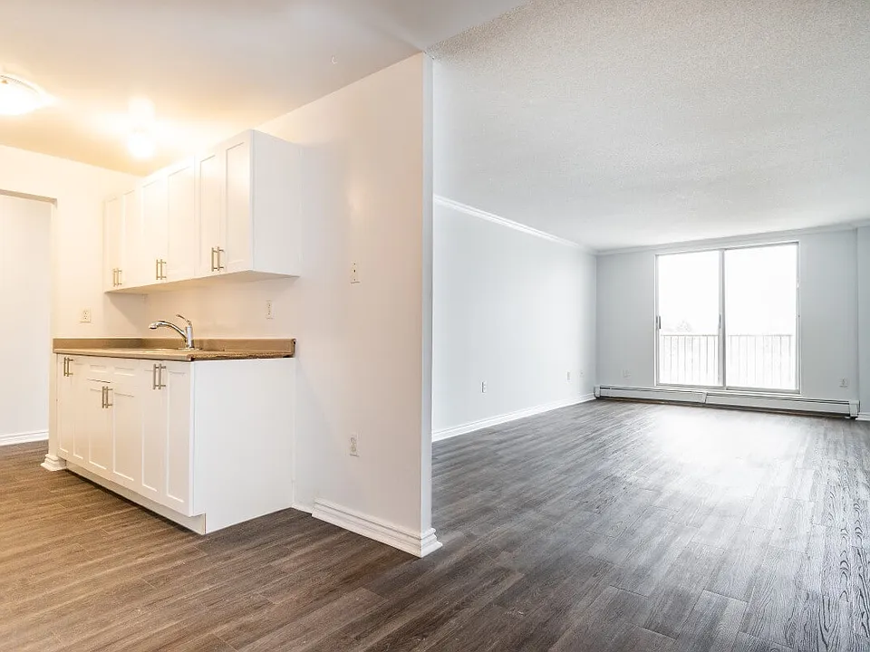 744 Fanshawe Park Rd E #724