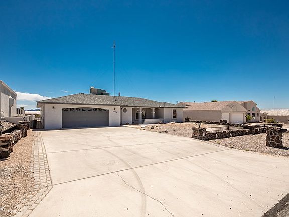 2nd image of 3902 Sloop Dr