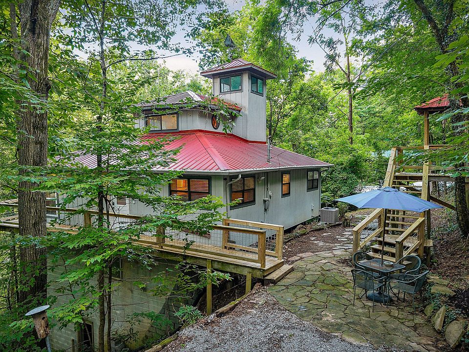 1st image of 1385 Lakeside Dr
