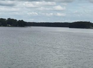 105 Kelly Ln, Newberry, SC 29127