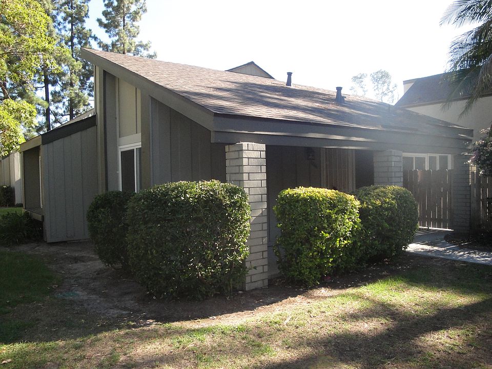 1st image of 10866 Tierrasanta Blvd