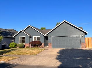 1660 Iron Horse Rd, Eugene, OR 97402