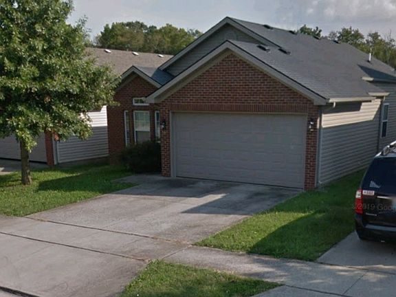 2nd image of 104 Baybrook Cir