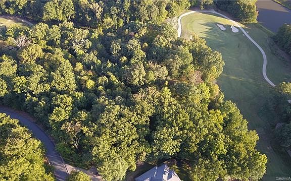 2nd image of 225 Mays Mills Dr