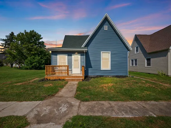 707 E 7th St, Fowler, IN 47944