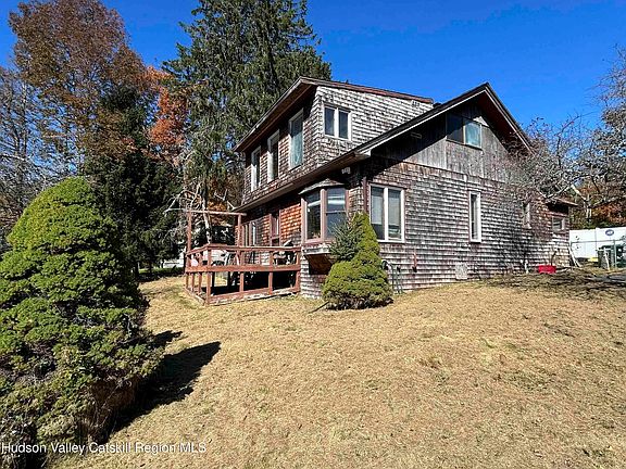 5th image of 8 Skyview Drive