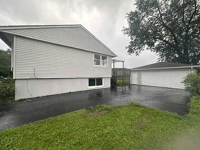 236 E Rose St — Photo 19