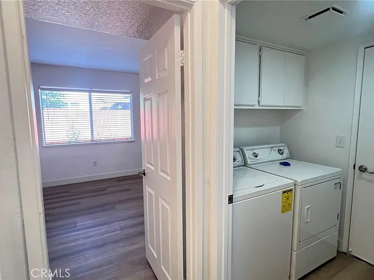 26062 Reynolds St — Photo 28