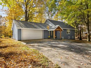 18411 Timberline Dr, Thompsonville, MI 49683
