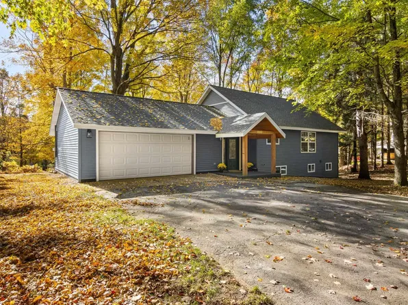 18411 Timberline Dr, Thompsonville, MI 49683