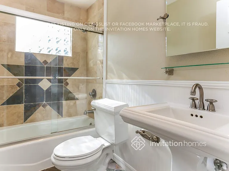 8410 NW 24th Pl — Photo 13