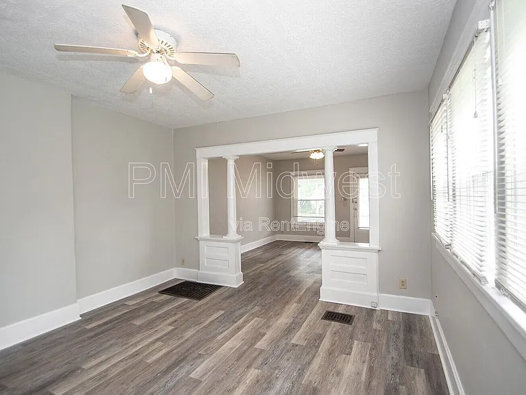 1541 E Ohio St — Photo 9